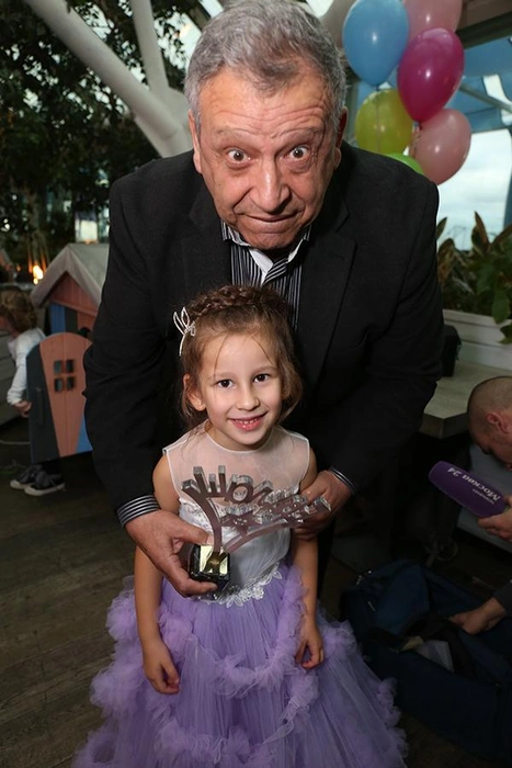 В своей дочке Василисе Борис Грачевский души не чаял | Источник: Вадим Тараканов / ТАСС